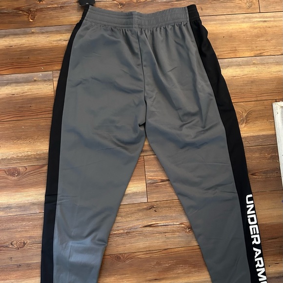 COPY - Under Armour Men's Gray and Black Pants - Picture 4 of 5